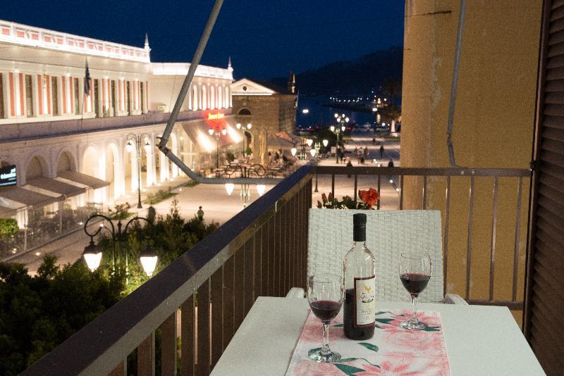 Alektor Studios & Apartments Zakynthos Town Exterior photo