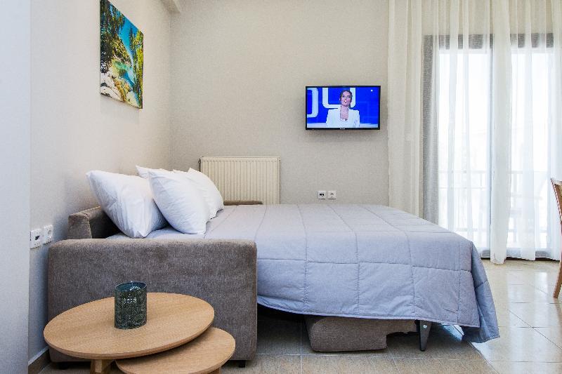 Alektor Studios & Apartments Zakynthos Town Exterior photo